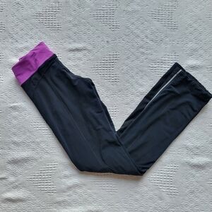 Lululemon Lined Outdoor Athletic Nylon Straight  Legged Legging